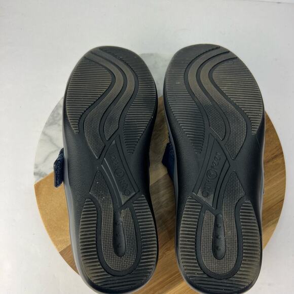 EUC OrthoFeet Blue Quincy Arch Support Orthopedic Slip On WOMEN'S 8 WIDE/39 - Picture 13 of 13
